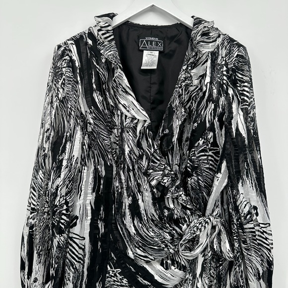 Alex‎ Evenings Wrap Blazer Jacket Top Size 1X Chiffon Long Sleeve Romantic Boho - Picture 3 of 11